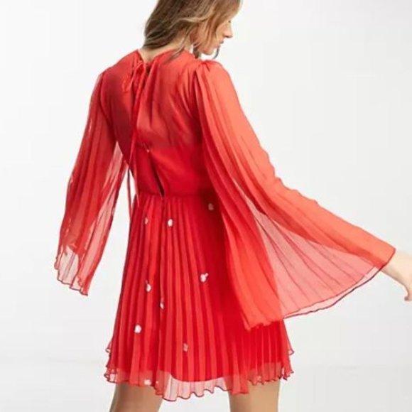 ASOS DESIGN tie back pleated sleeve mini dress in red with pink embroidery US 12 - Picture 2 of 9